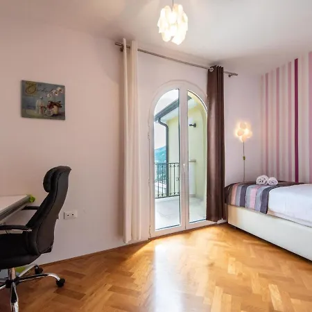 Orhidea By Interhome *